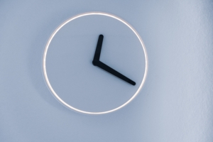 social media trends - clock